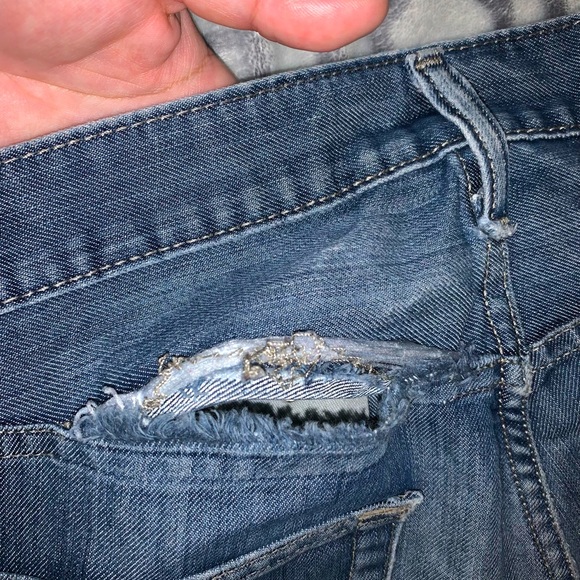 Men’s Levi Jeans - Picture 6 of 10